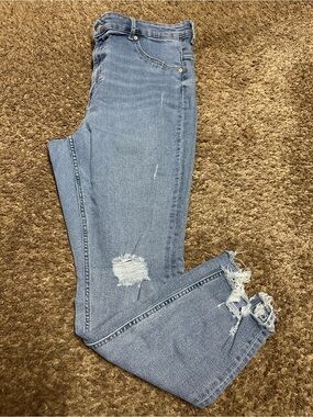 H&M Women's Straight Leg Distressed Jeans - Light Blue